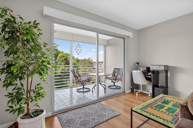 2301 LUCAYA Lane D4, Coconut Creek, FL 33066
