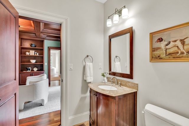 88 Woodbine Circle, Needham, MA 02494