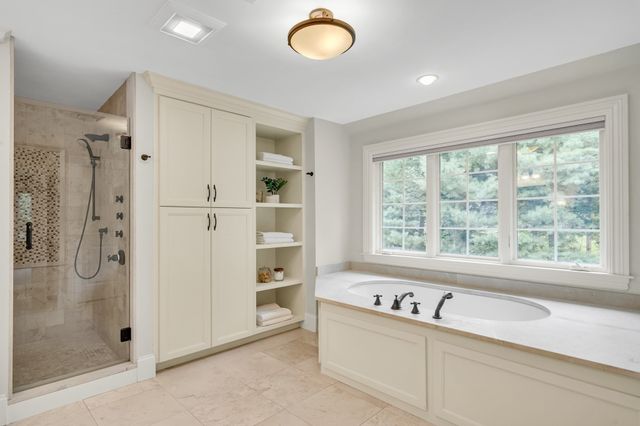 88 Woodbine Circle, Needham, MA 02494