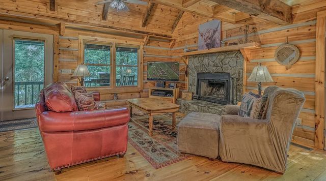 30 Stanley Creek, Blue Ridge, GA 30513