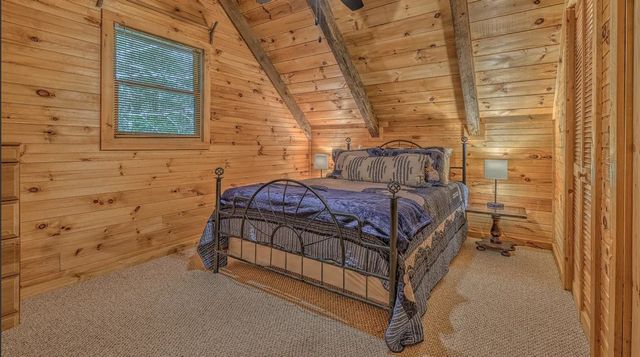 30 Stanley Creek, Blue Ridge, GA 30513
