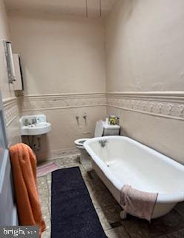 6103 LANSDOWNE AVE, Philadelphia, PA 19151