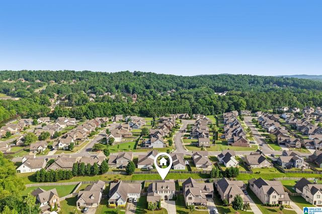 5242 STOCKTON PASS, Trussville, AL 35173