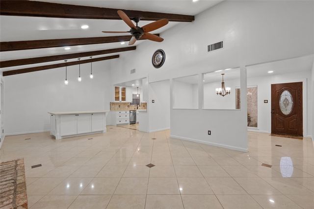 9814 Sageroyal Lane, Houston, TX 77089