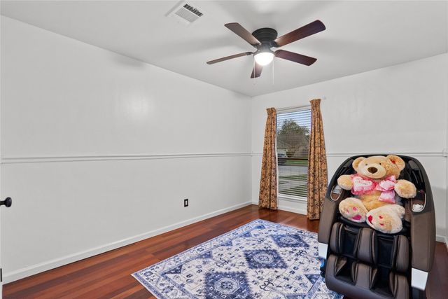 9814 Sageroyal Lane, Houston, TX 77089