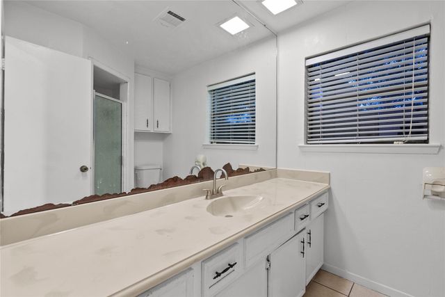 9814 Sageroyal Lane, Houston, TX 77089