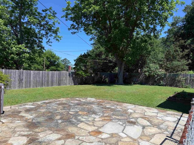 620 E 7Th St, El Dorado, AR 71730