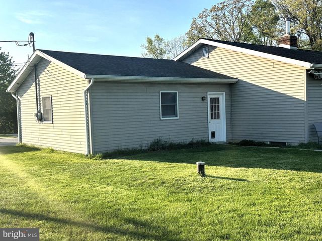 447 HUNTERSTOWN HAMPTON RD, Gettysburg, PA 17325