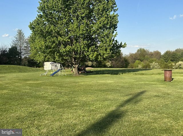 447 HUNTERSTOWN HAMPTON RD, Gettysburg, PA 17325