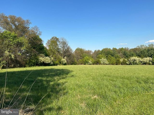 447 HUNTERSTOWN HAMPTON RD, Gettysburg, PA 17325