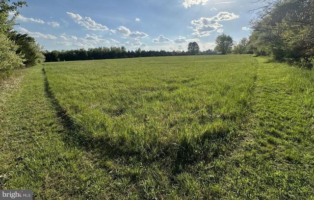 447 HUNTERSTOWN HAMPTON RD, Gettysburg, PA 17325