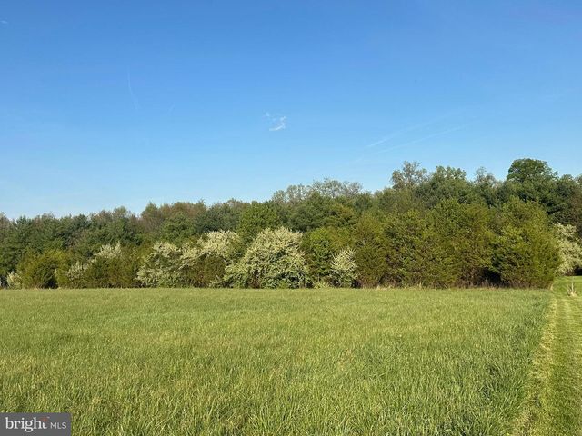 447 HUNTERSTOWN HAMPTON RD, Gettysburg, PA 17325