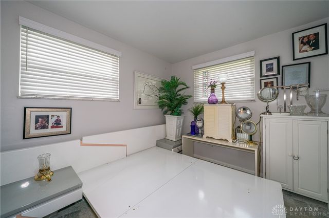 1033 Burchcliff Circle, West Carrollton, OH 45449