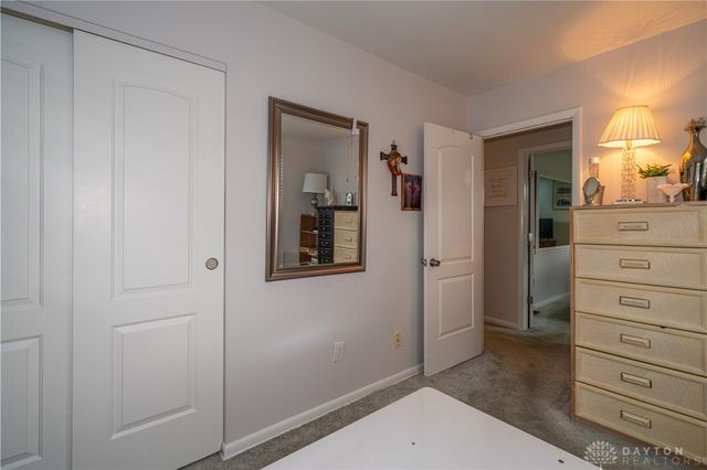 1033 Burchcliff Circle, West Carrollton, OH 45449