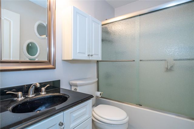 1033 Burchcliff Circle, West Carrollton, OH 45449