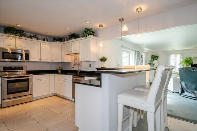 1033 Burchcliff Circle, West Carrollton, OH 45449