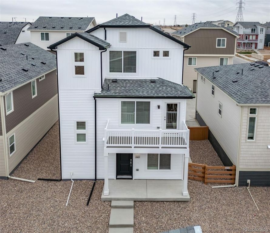 46571 Gold Prairie Drive, Bennett, CO 80102