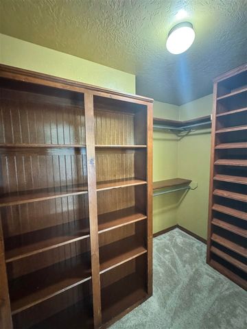 1804 SW Driftwood Dr, Lawton, OK 73505