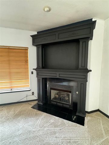 1804 SW Driftwood Dr, Lawton, OK 73505