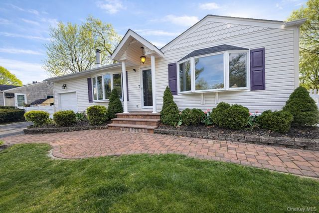 111 Frederick Road, Port Jefferson, NY 11776