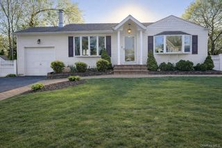 111 Frederick Road, Port Jefferson, NY 11776