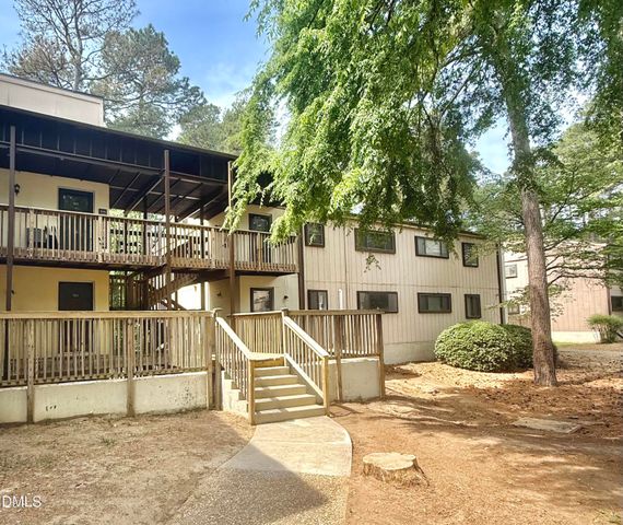 546 Pine Ridge Place, Raleigh, NC 27609