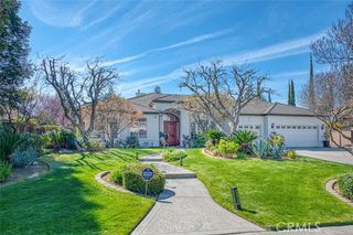 12437 N Via Tuscania, Clovis, CA 93619