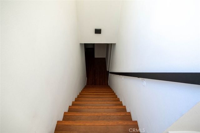 10475 Newhome Avenue 6, Sunland, CA 91040