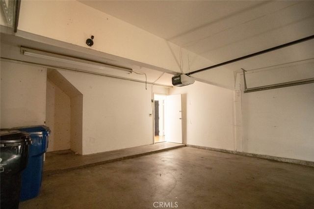 10475 Newhome Avenue 6, Sunland, CA 91040