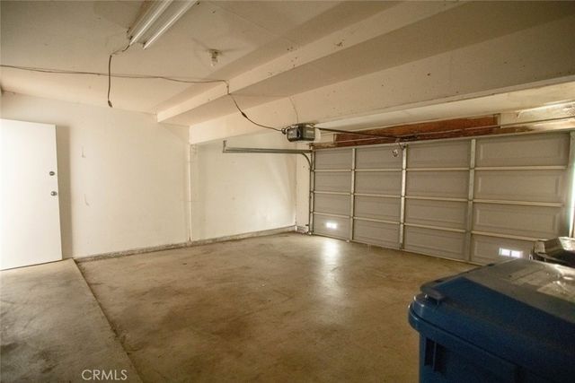 10475 Newhome Avenue 6, Sunland, CA 91040