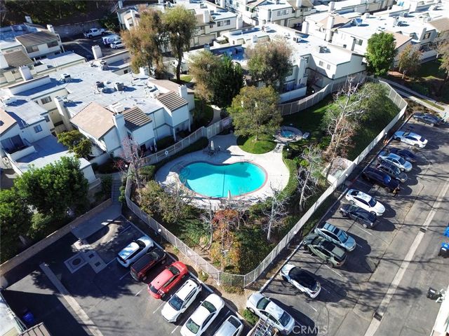 10475 Newhome Avenue 6, Sunland, CA 91040