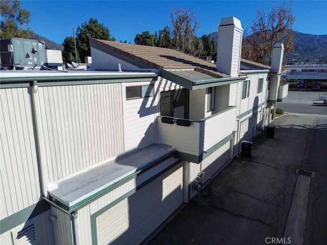 10475 Newhome Avenue 6, Sunland, CA 91040
