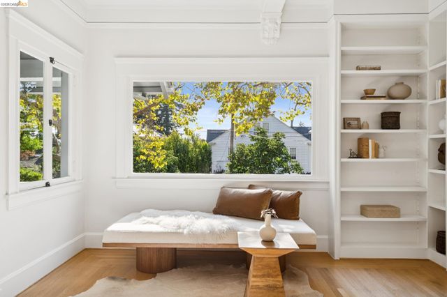 67 Lincoln Ave, Piedmont, CA 94611