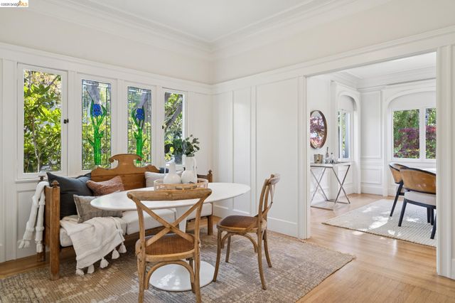 67 Lincoln Ave, Piedmont, CA 94611