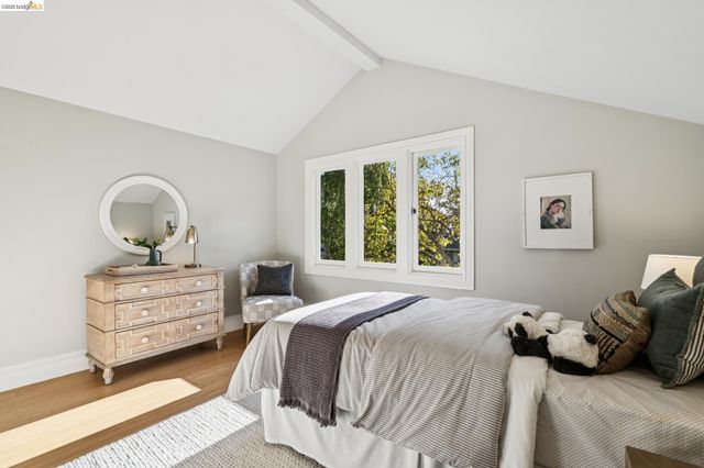 67 Lincoln Ave, Piedmont, CA 94611