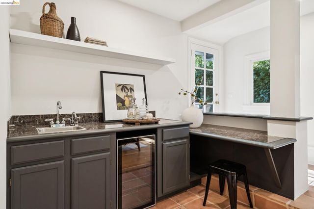 67 Lincoln Ave, Piedmont, CA 94611