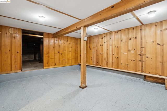67 Lincoln Ave, Piedmont, CA 94611