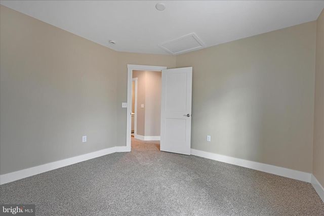 256 PILGRIM DR, Lancaster, PA 17603