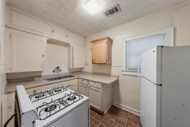 526 N 16th Street, Waco, TX 76707