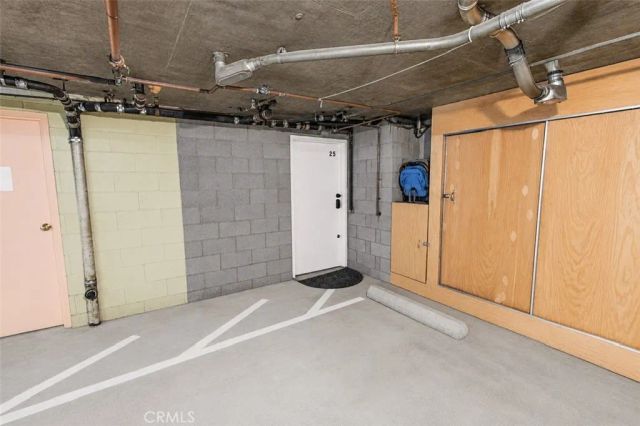 14332 Dickens Street 25, Sherman Oaks, CA 91423