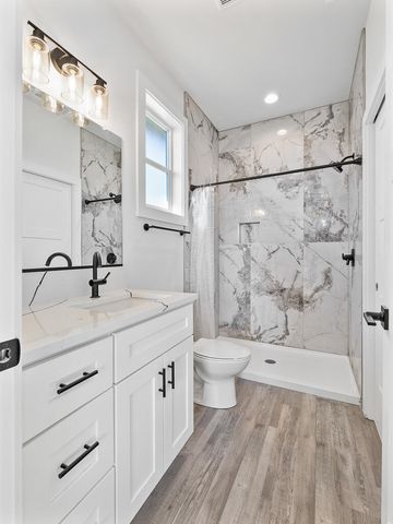 1168 West Ridge Drive, Klamath Falls, OR 97601