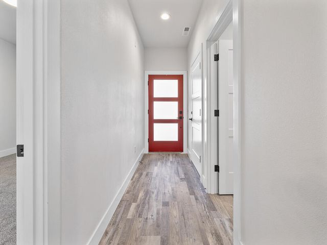 1168 West Ridge Drive, Klamath Falls, OR 97601