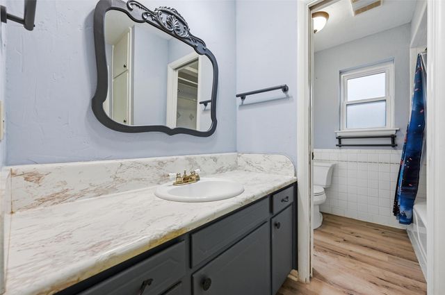 1702 Marshalldale Drive, Arlington, TX 76013