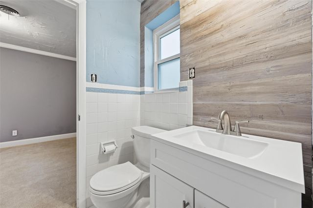 1702 Marshalldale Drive, Arlington, TX 76013