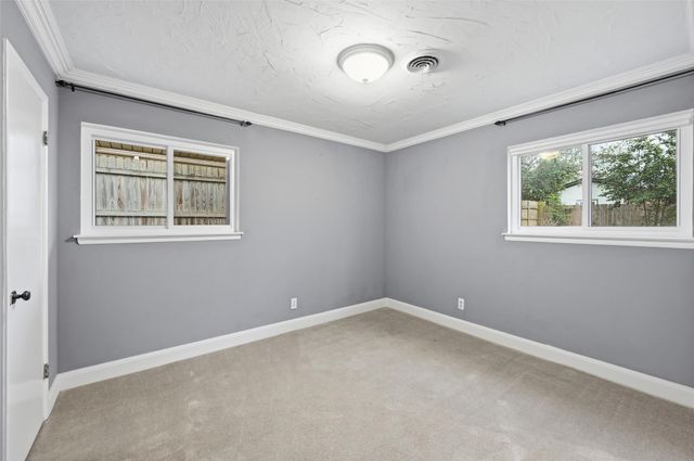 1702 Marshalldale Drive, Arlington, TX 76013