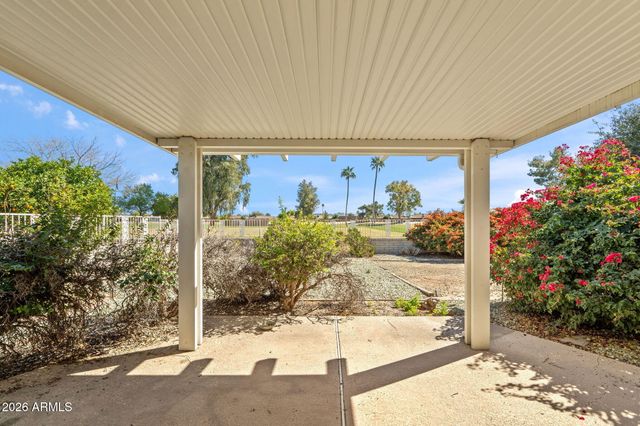 17219 N Lindgren Avenue, Sun City, AZ 85373