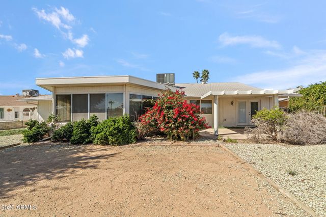 17219 N Lindgren Avenue, Sun City, AZ 85373