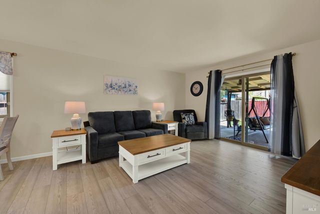 1624 Dover Ave, Fairfield, CA 94533