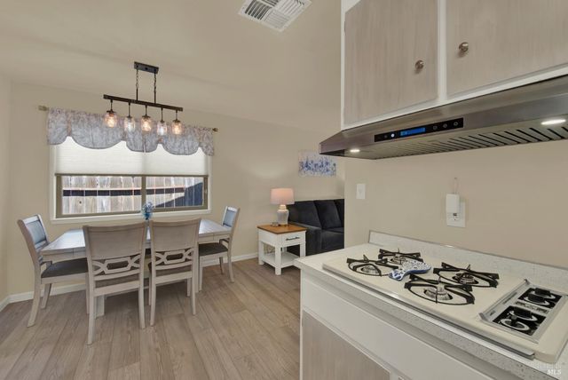 1624 Dover Ave, Fairfield, CA 94533