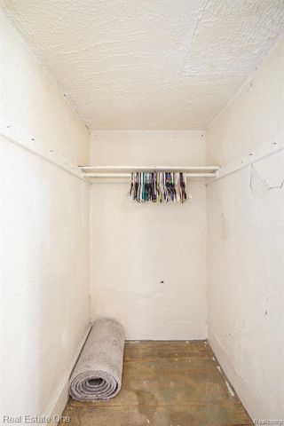 35930 Washington Street, Richmond, MI 48062